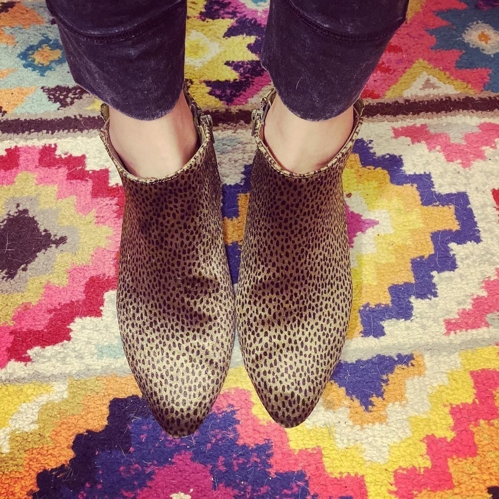 OLD NAVY Green leopard suede booties sz 8 - Picture 10 of 11